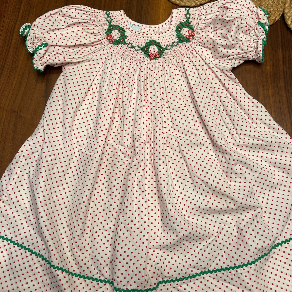 Anavini Christmas wreath smocked Polka Dot Kids Dress